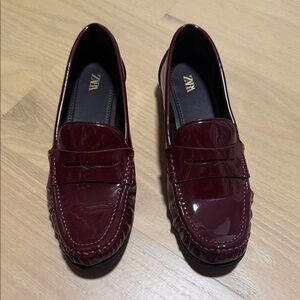 Zara Burgandy loafer